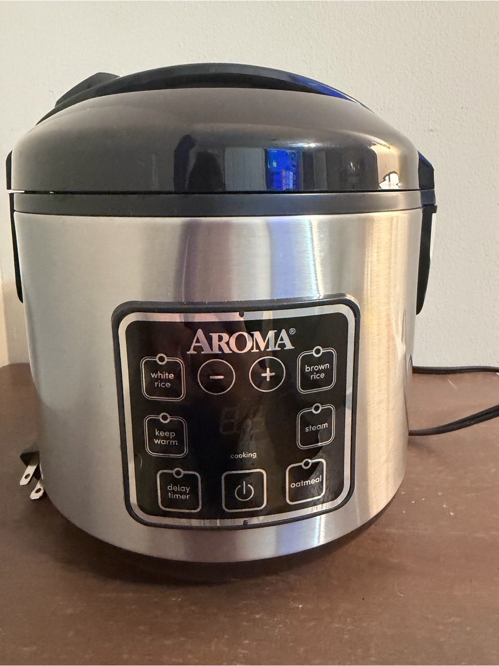 Aroma Home Stainless Steel and Black Rice Cooker